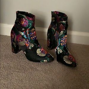 Steve Madden patterned heel boots